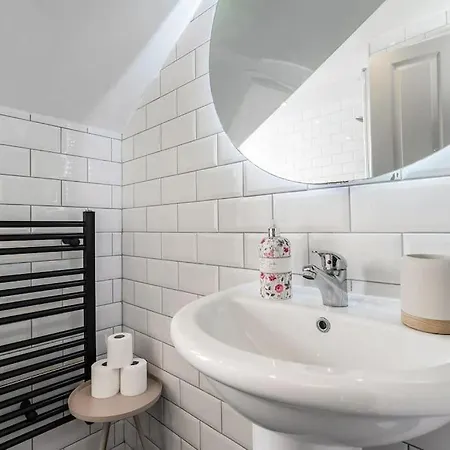 The Rose- Stylish Penthouse 2 Bed Centre With Free Parking & Lift アパート *