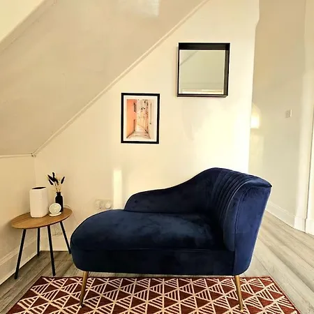 Spacious Haven With Free Parking * Glasgow