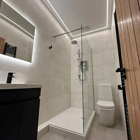 West End Tenement * 格拉斯哥