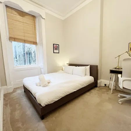 Cozy Retreat West End Glasgow