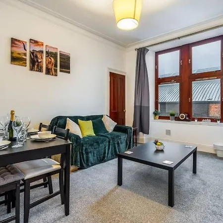 Caledonia - Netflix Free Parking Apartment *