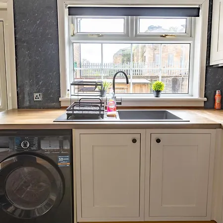 Hébergement de vacances Ideal 3 Bed In With Free Parking *