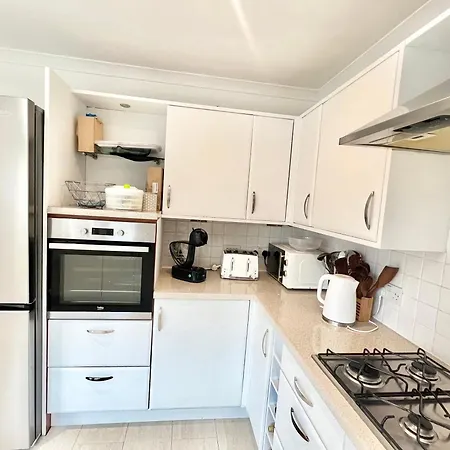 Paradise On Earth Kamp alanı Glasgow