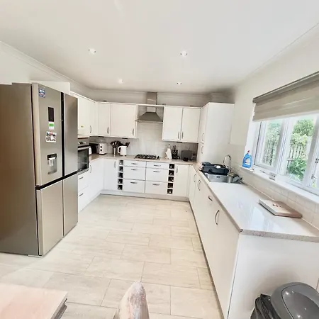 Paradise On Earth Kemp