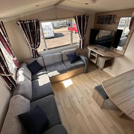 3-bedroom Swift Caravan - Uddingston, Appartement *