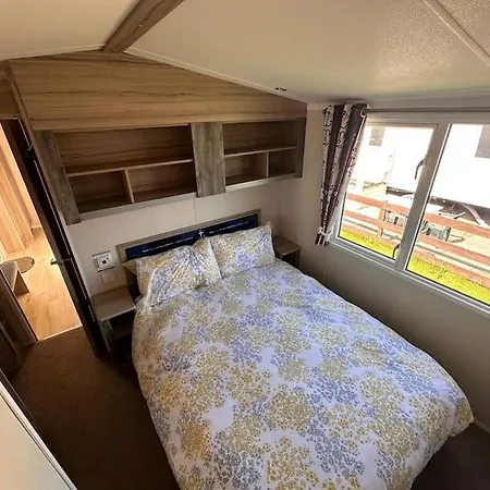 3-bedroom Swift Caravan - Uddingston, Appartement *