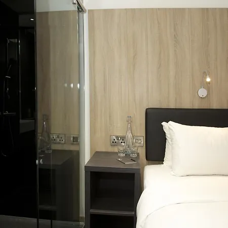 The Z Szálloda 3*