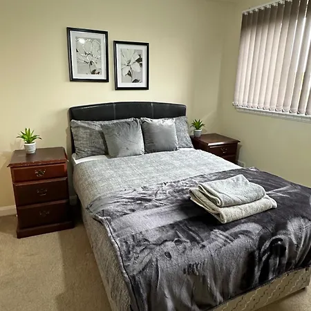 Down Town Pad*2bed&free Parking* *