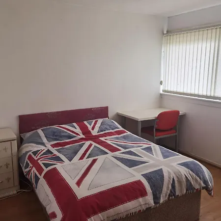 Hotel Near Centre Glasgow