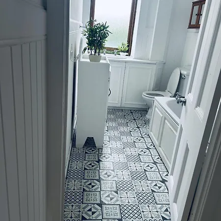 Beautiful 1 Bed In Merchant City Glasgow