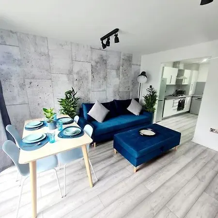 Сasa de vacaciones Spacious 5BR house Glasgow
