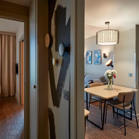 Adagio Apartmanhotel 4*