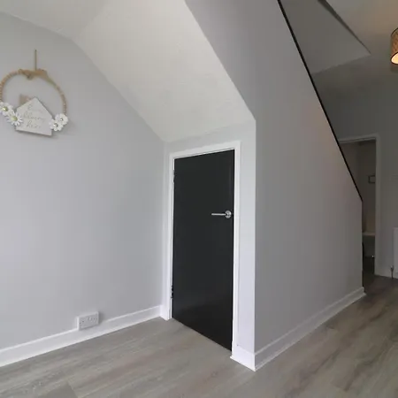 Signature - Huntley House Apartment Glasgow