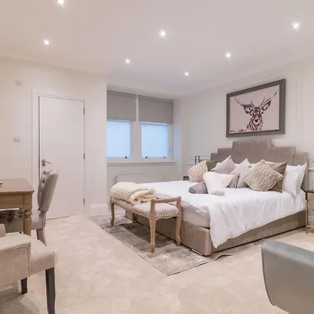 Large Blythswood Glasgow