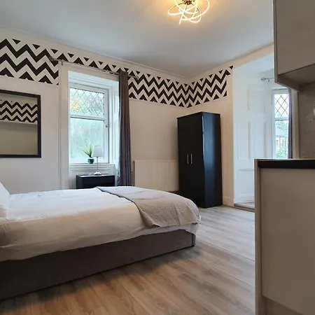 Bemersyde Apartment *
