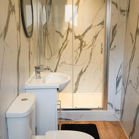Novana Aparthotel 4*