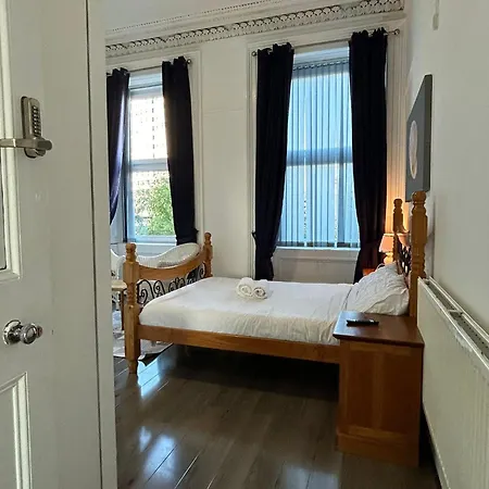 City Πανσιόν 3*