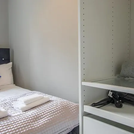 Pass The Keys West End Cosy Pop Of Colour Appartement Glasgow