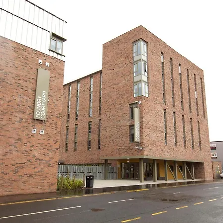 For Students Only - Foundry Courtyard In * Glasgow
