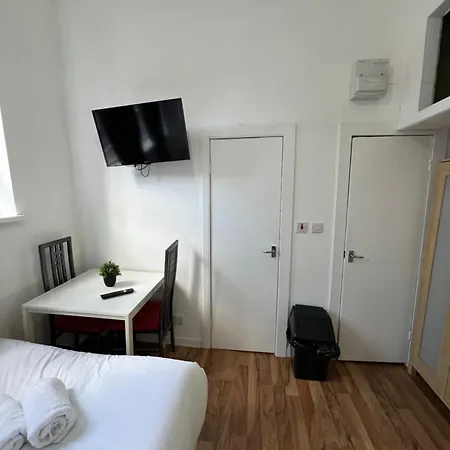 Great Western Road Studio With En Apartman Glasgow