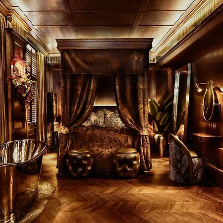 House Of Gods 5* Glasgow