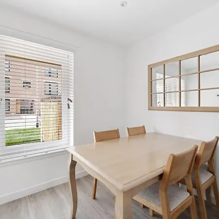 Dunmore Rooftop Holiday home Glasgow