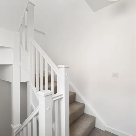 Dunmore Rooftop Holiday home *