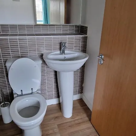 Cosy And Stylish 2-bedrooms,2-bathroom Prime Location * Glasgow