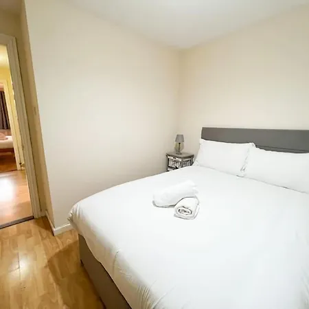 Cosy Riverside Secc Hydro Glasgow