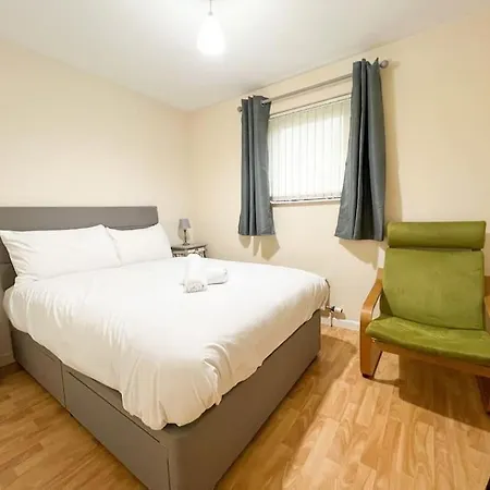 Cosy Riverside Secc Hydro