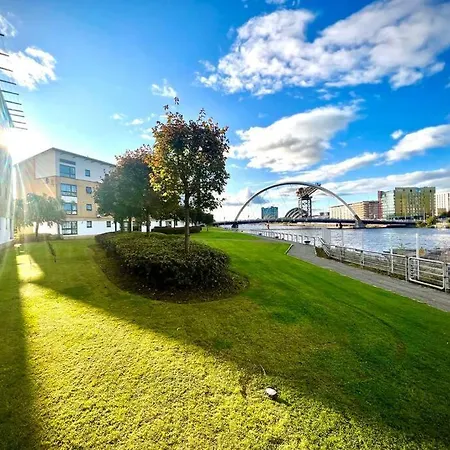 Apartment Cosy Riverside Secc Hydro