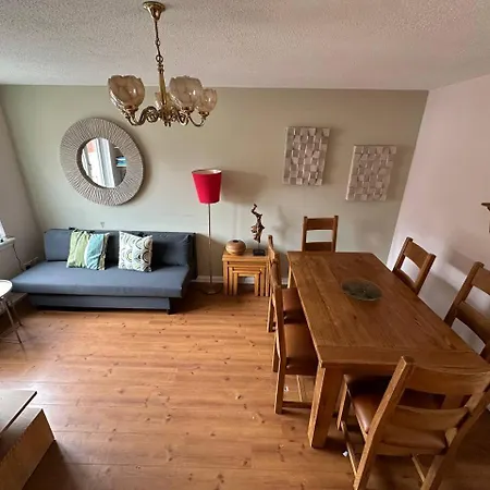Beautiful House In Clydebank Apartment *