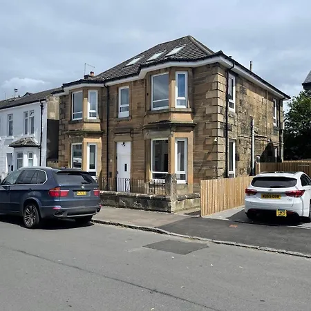 Elder Park Apartment Glasgow