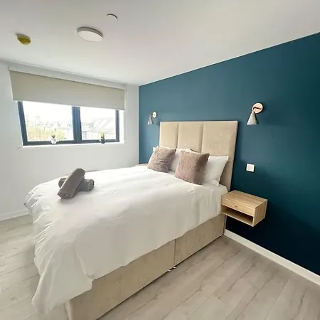 - 5 Bedrooms 4 Bathrooms - Private Parking Dom wakacyjny *