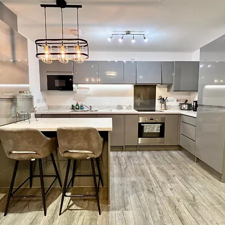 Alloggio in famiglia Private Bedroom - Modern Flat - West End