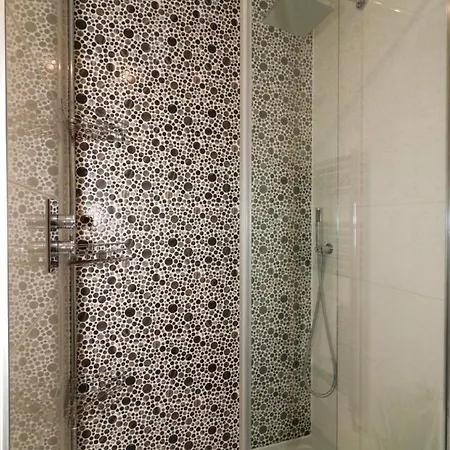 Signature - Oatlands House Lejlighed *