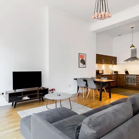 Incredible Contemporary Flat In Heart Of West End Daire Glasgow