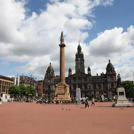 City Centre W Parking & Hyperoptic Wifi Lejlighed