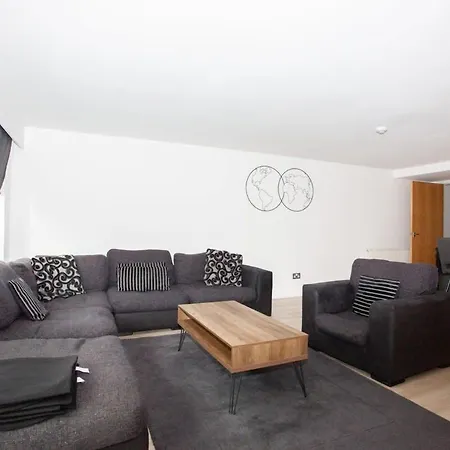 Lejlighed City Centre W Parking & Hyperoptic Wifi *