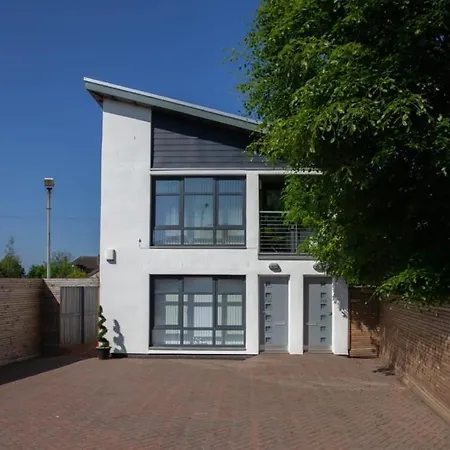 Apartment Mosspark Boulevard Exec Ii - Free Parking