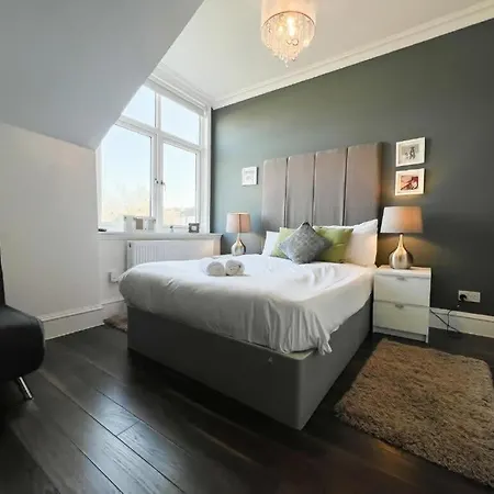 Barfillan House In Glasgow