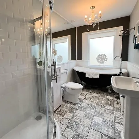 Holiday home Barfillan House In *