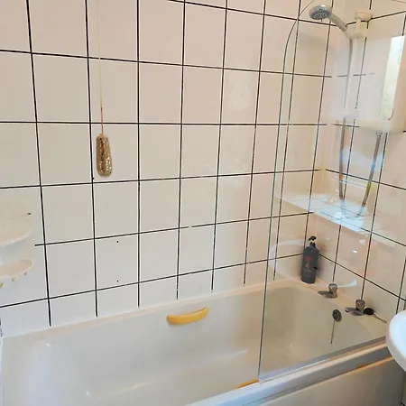 La Casita, Quarry - 2 Bedroom Entire With Free Parking