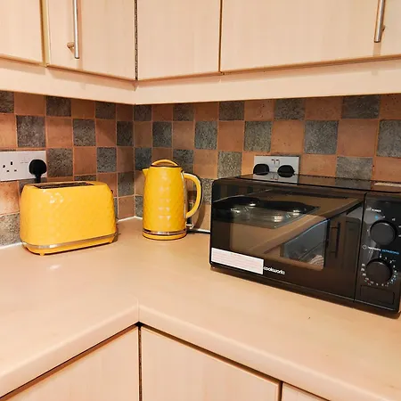 Apartment La Casita, Quarry - 2 Bedroom Entire With Free Parking