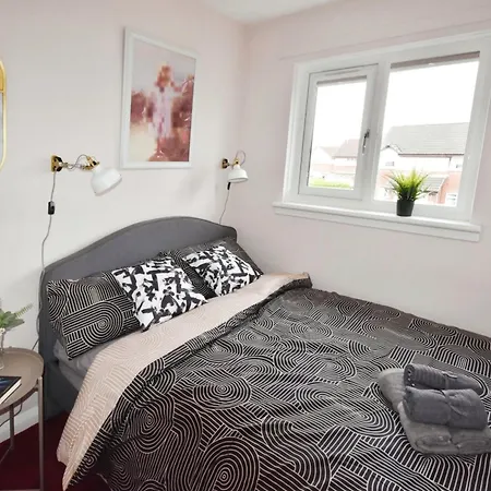 アパート Beautiful House In Clydebank グラスゴー