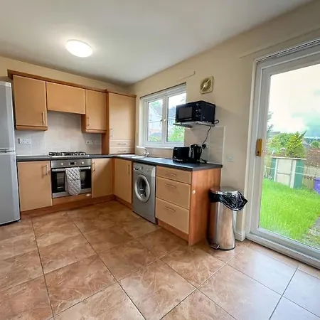 Semi-detached In *