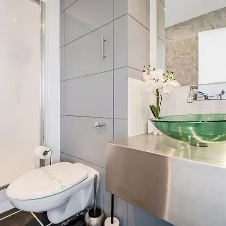 Апартаменты Riverside Penthouse With Bar Глазго