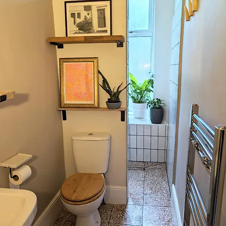 Apartment Victorian In Pollokshields Glasgow