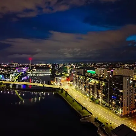 Apartment Luxurious Penthouse With Bar At Hydro & Secc Glasgow