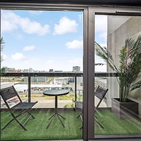 Apartment Luxurious Penthouse With Bar At Hydro & Secc Glasgow